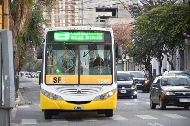 El transporte público será gratuito durante este domingo de elecciones