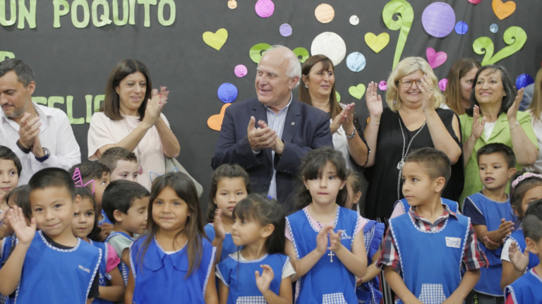 Lifschitz inauguró el nuevo edificio de la Escuela Primaria en Reconquista