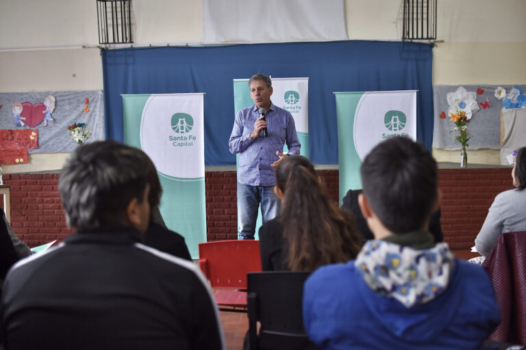 La Municipalidad licitó obras de infraestructura para la escuela Ballarini