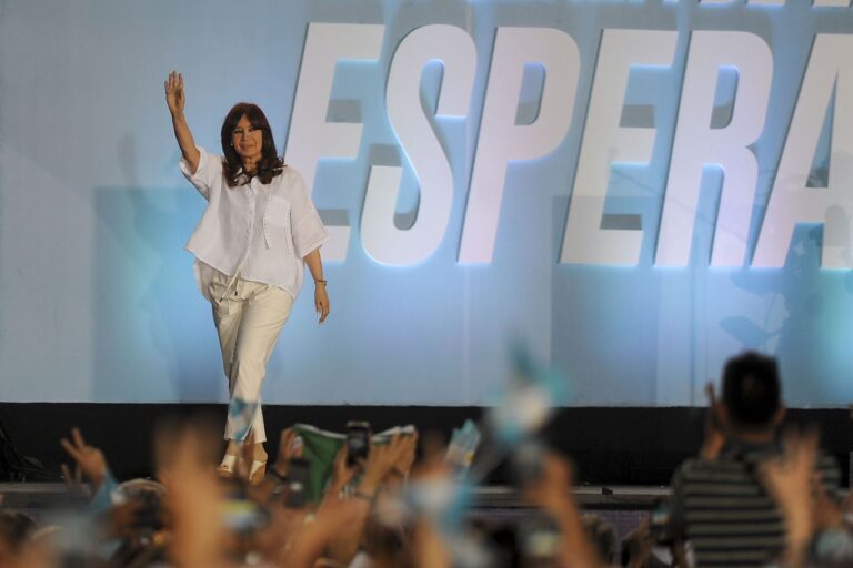 Cristina Fernández de Kirchner reaparece en público