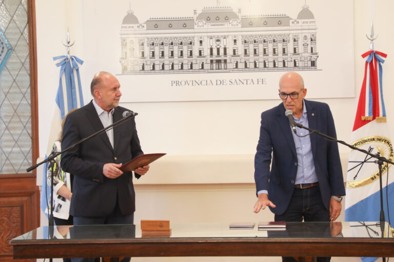 Víctor Debloc es el nuevo ministro de Educación de la Provincia